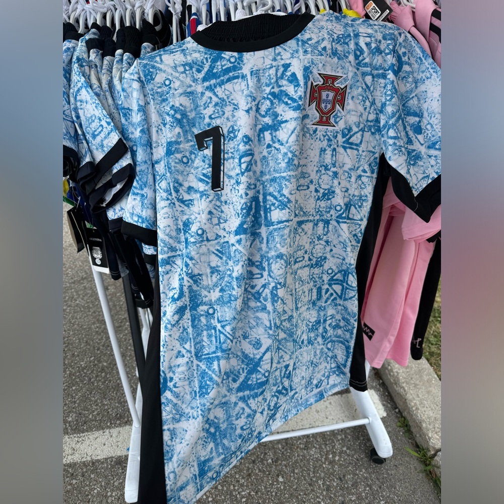 COPY - Portugal jerseys set